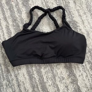 Kiava Dynamic Sports Bra